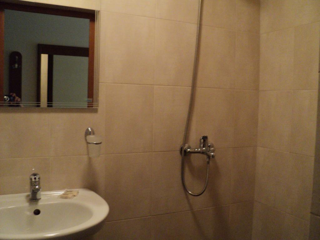 Meni Apartments And Guest Rooms Sozopol Extérieur photo
